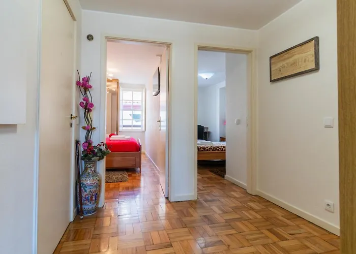 Magnificent Downtown By Unique Hosts Apartament