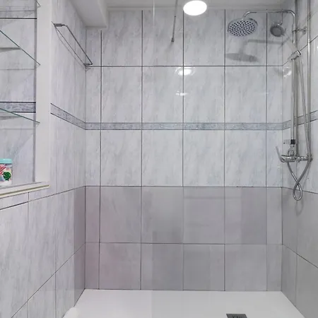 Magnificent Downtown By Unique Hosts * Порту