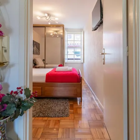 Magnificent Downtown By Unique Hosts