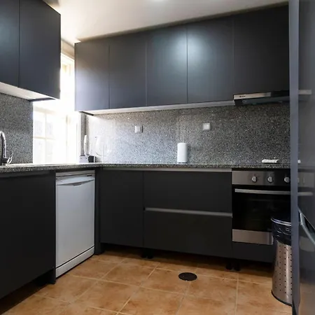 Magnificent Downtown By Unique Hosts דירה פורטו