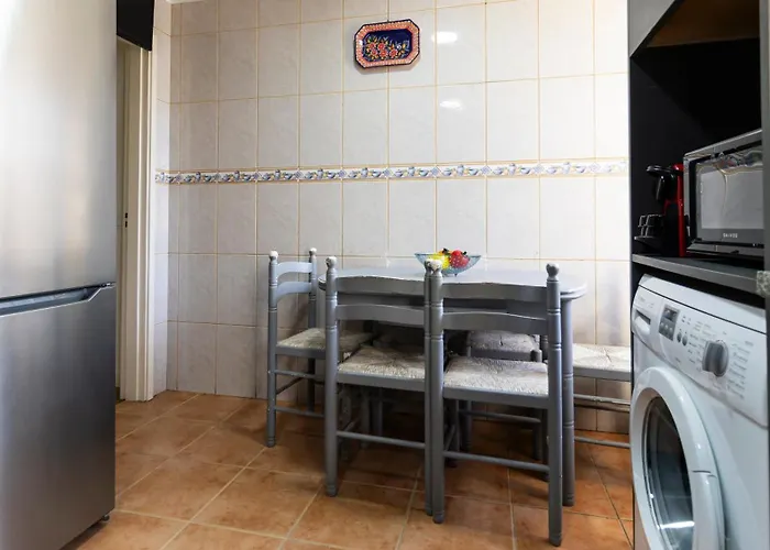 Magnificent Downtown By Unique Hosts *